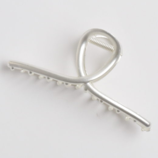 silver loop claw clip