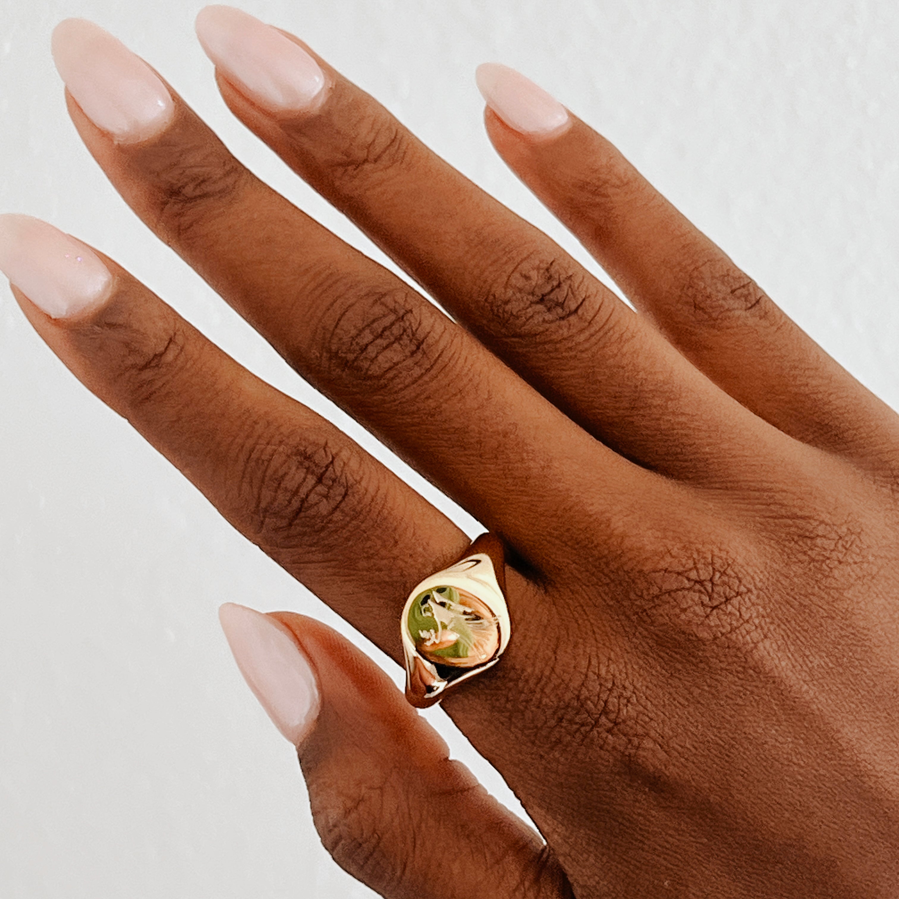 Virgo | Gold Plated Engraved Zodiac Ring (Size 7) - BOXFOX